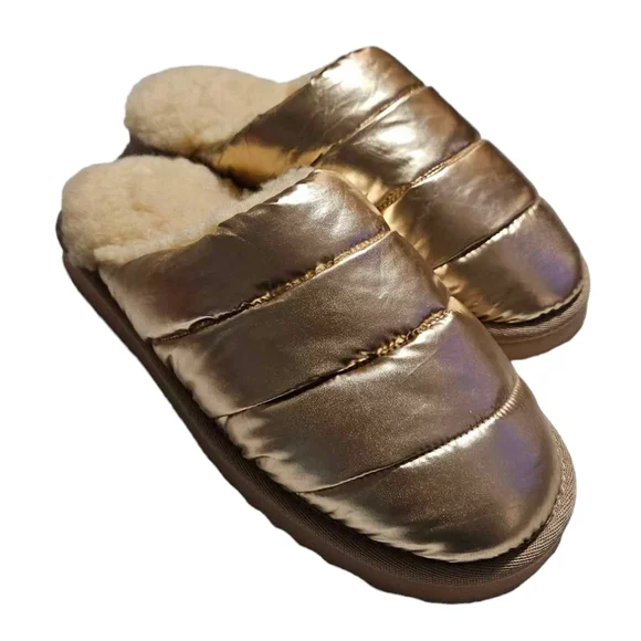 Alpine Design Lara Metallic Gold Sherpa Puffer Slippers - Picture 3 of 7